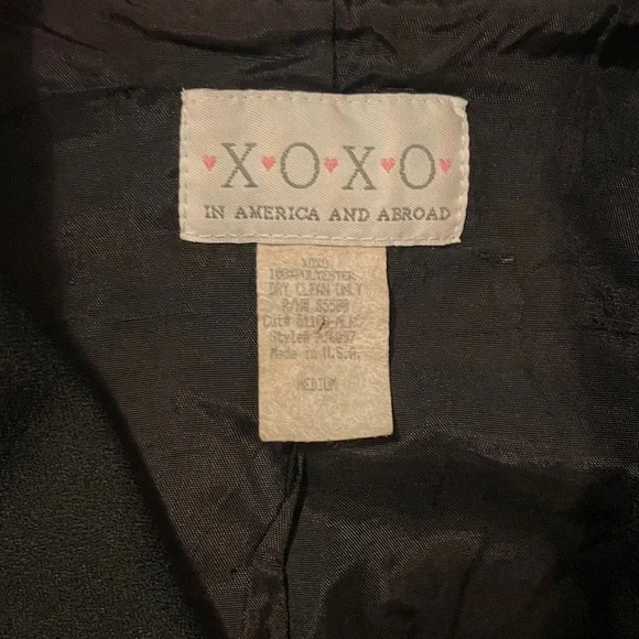Vintage XOXO Elegant Black Blazer with Silver Accents - Picture 2 of 4
